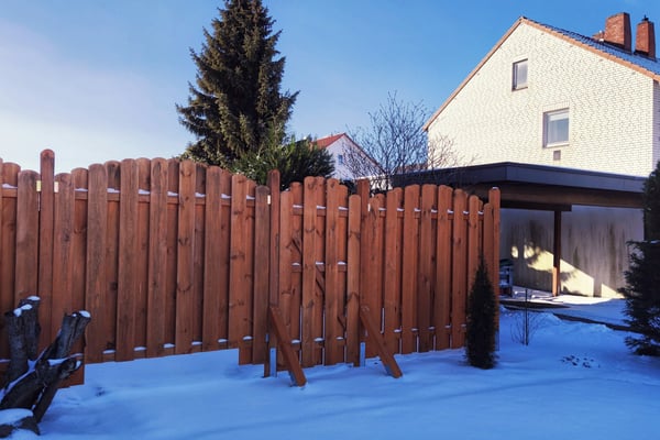 Fence or pergola staining project
