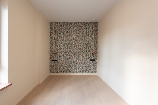 Wallpaper installation