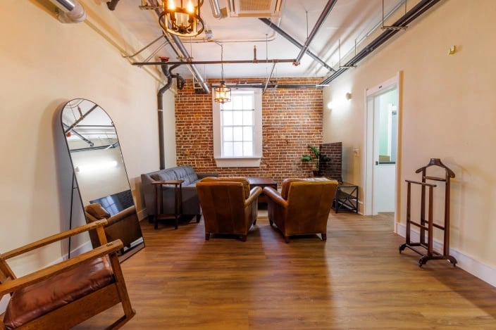 Lp Weddings The Parlor