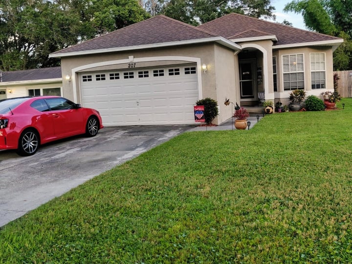 Beige stucco home before exterior painting